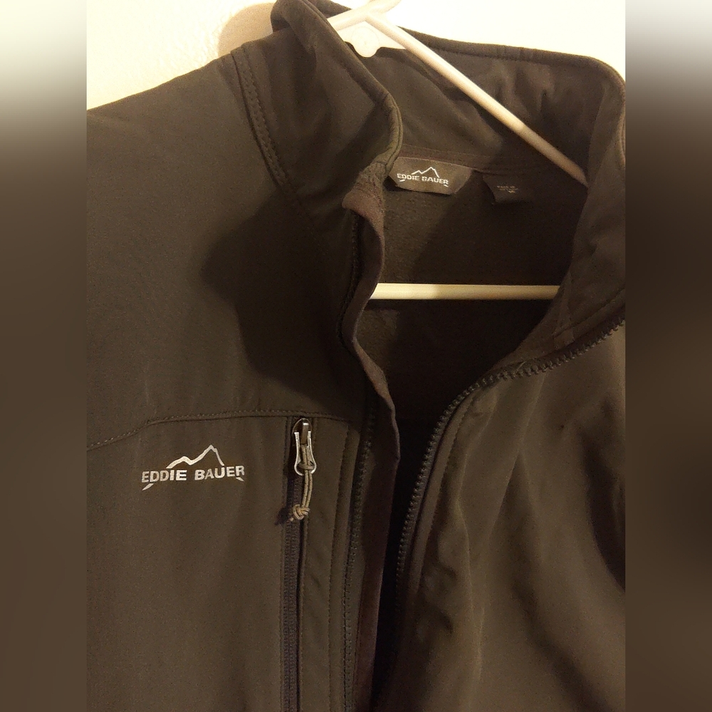 Eddie Bauer Men's Black Jacket
